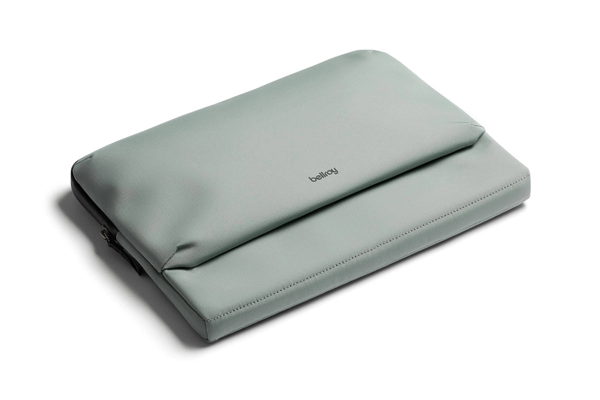 Bellroy Caddy sleeve MacBook Pro/Air 15"/16" - eucalyptus